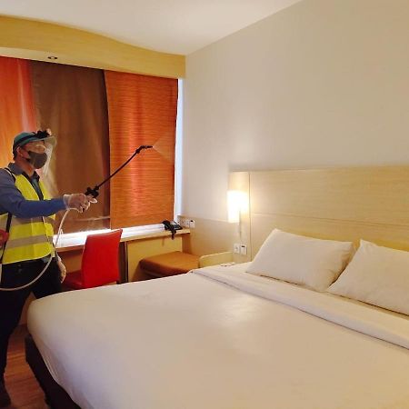 Ibis Manado City Center Boulevard Esterno foto