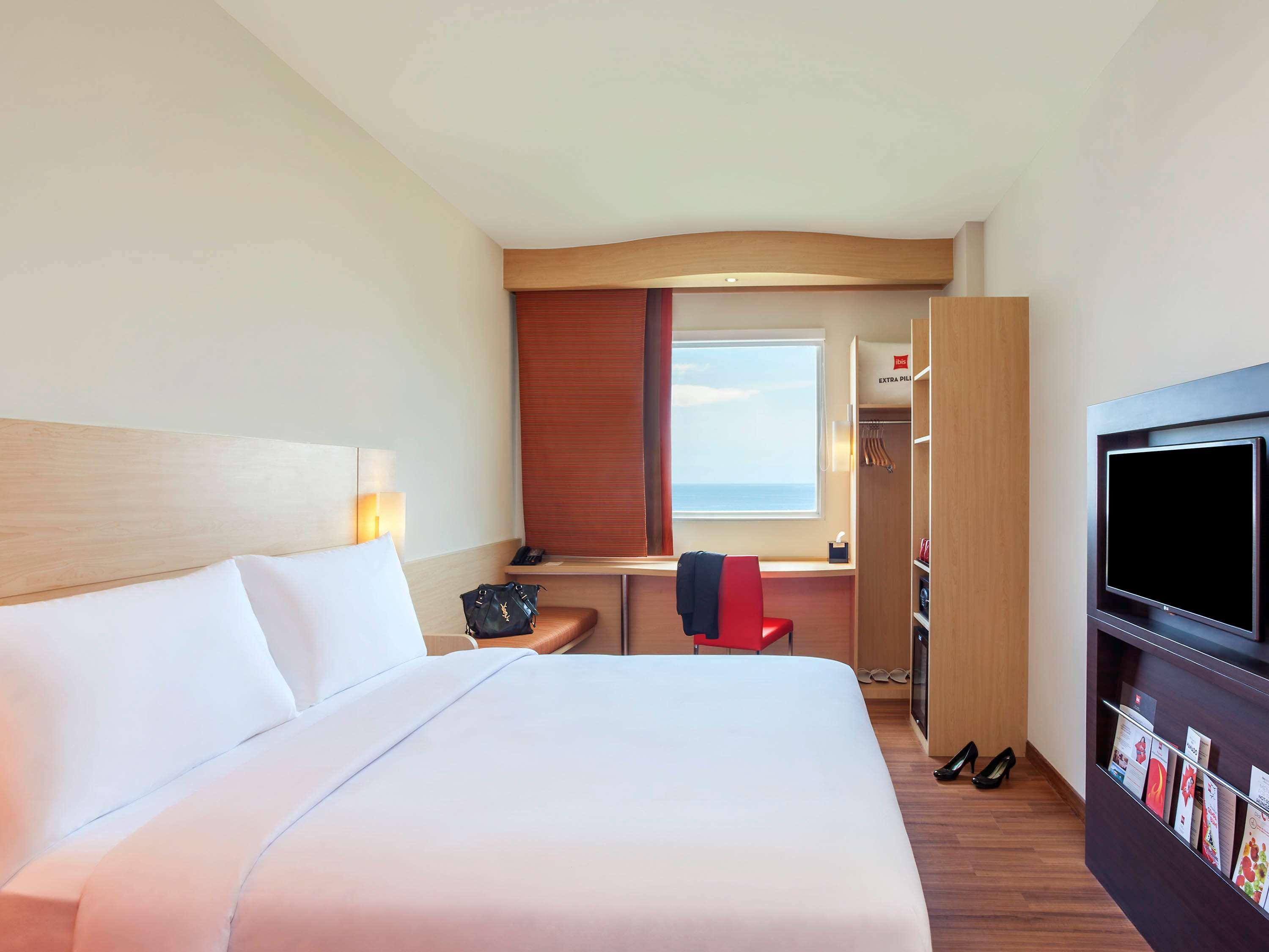 Ibis Manado City Center Boulevard Esterno foto